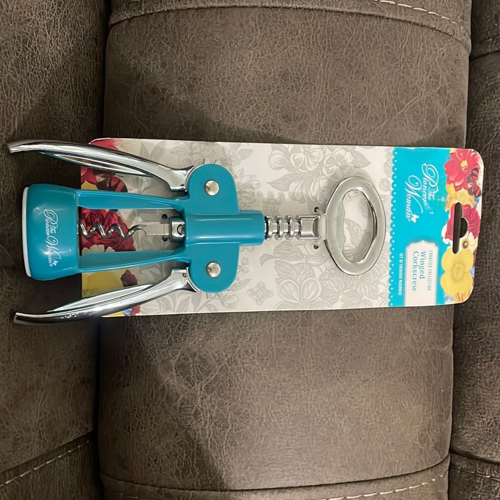 brand new pioneer women frontier collection winged corkscrew